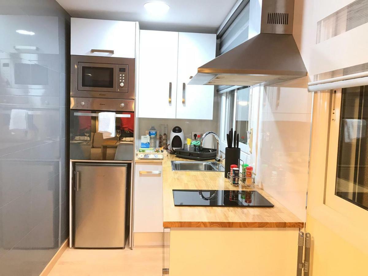 Studio di 30 m² in Appartamento con 1 bagno privato in zona Barbera del Valles Esterno foto