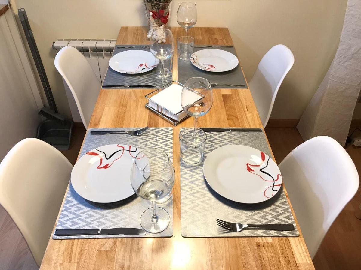 Studio di 30 m² in Appartamento con 1 bagno privato in zona Barbera del Valles Esterno foto